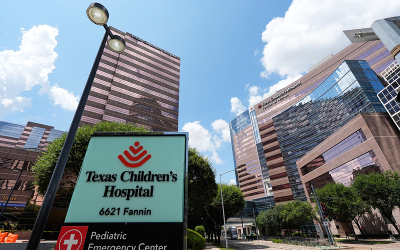 2-year-old at the center of a Texas brain-death dispute is taken off life support and dies