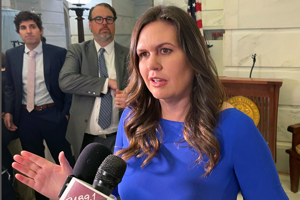 Café incident with Sanders seen as spillover of simmering cultural tensions
