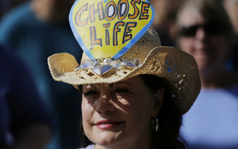 Abortion bans also cover mailboxes