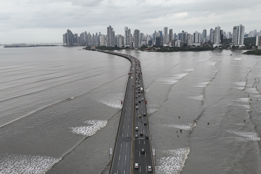 Worst tsunami risk for US appears to pass after huge quake off Russia
