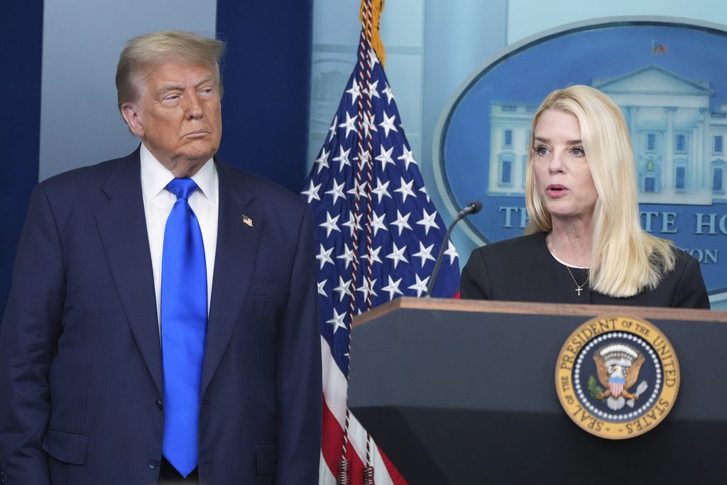 Trump threatens to sue Wall Street Journal over front page Epstein story