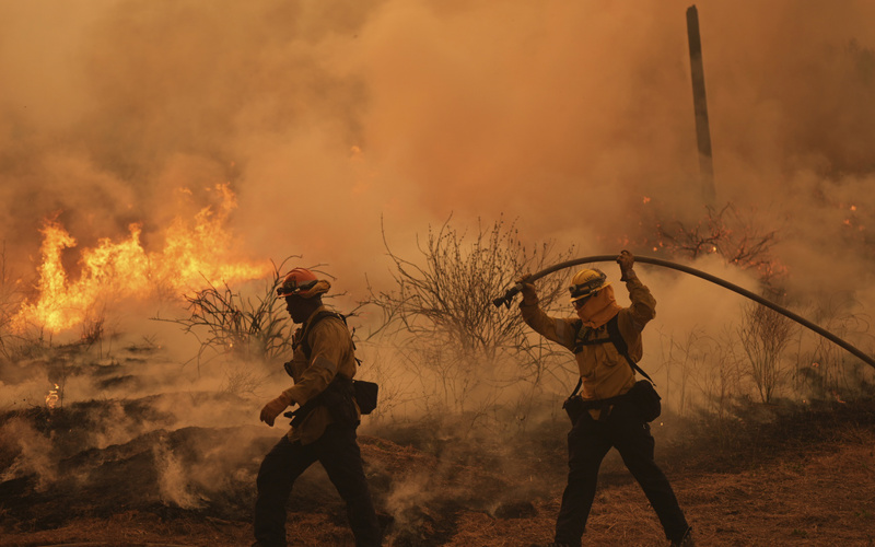 Colorado prison evacuated as growing wildfire becomes one of the largest in state history