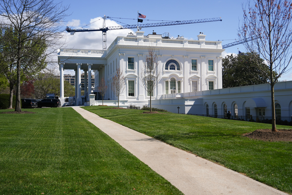 Judge orders Trump administration to halt White House ballroom construction