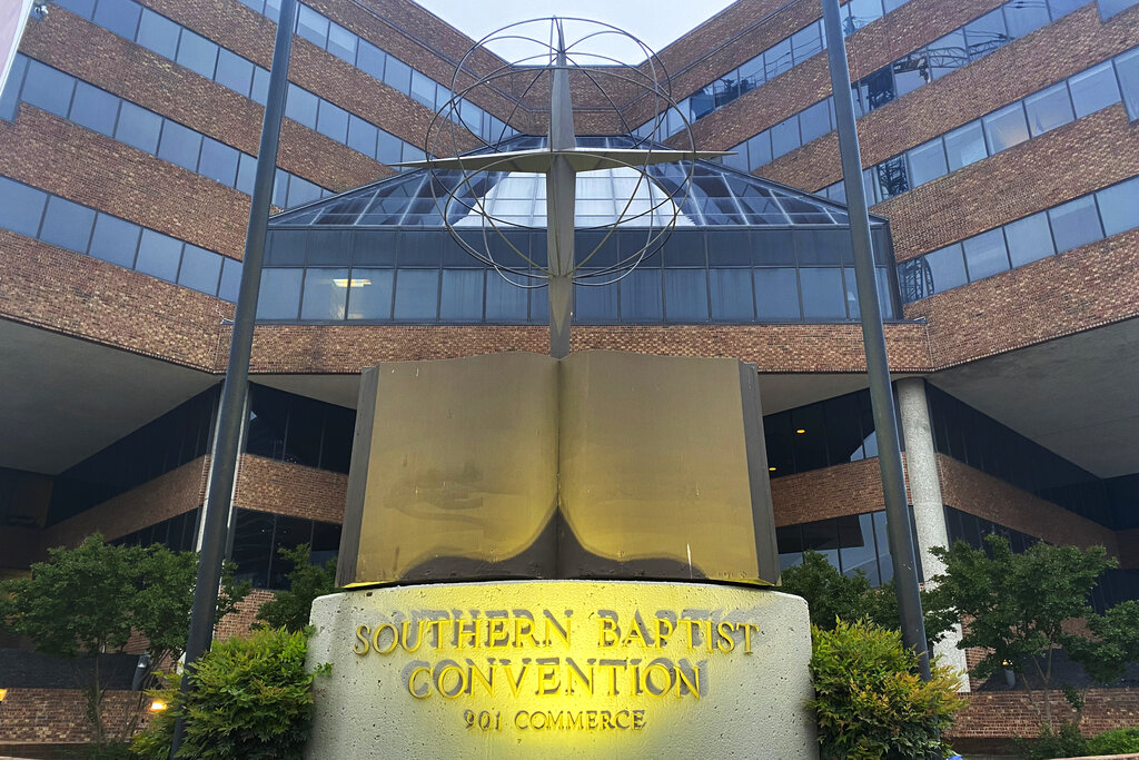 SBC tells Saddleback to saddle up