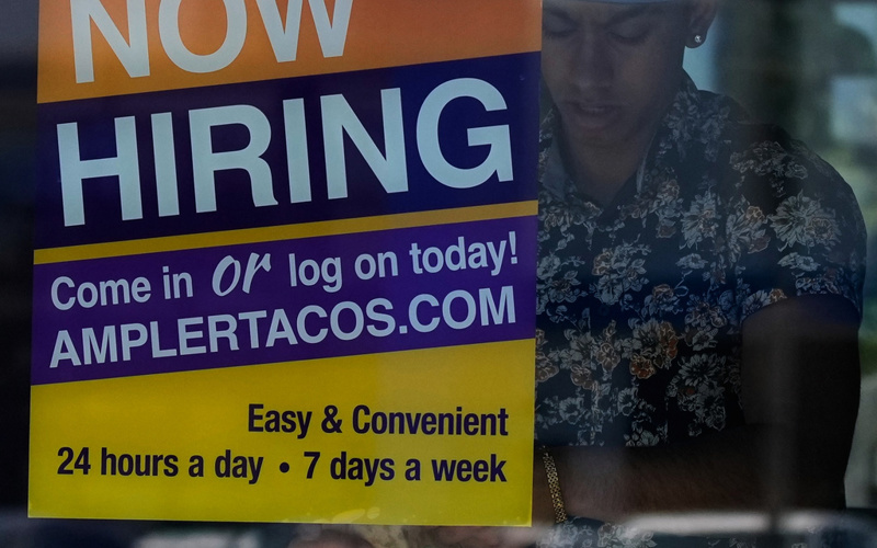 Big jump in job openings points to confidence in economy