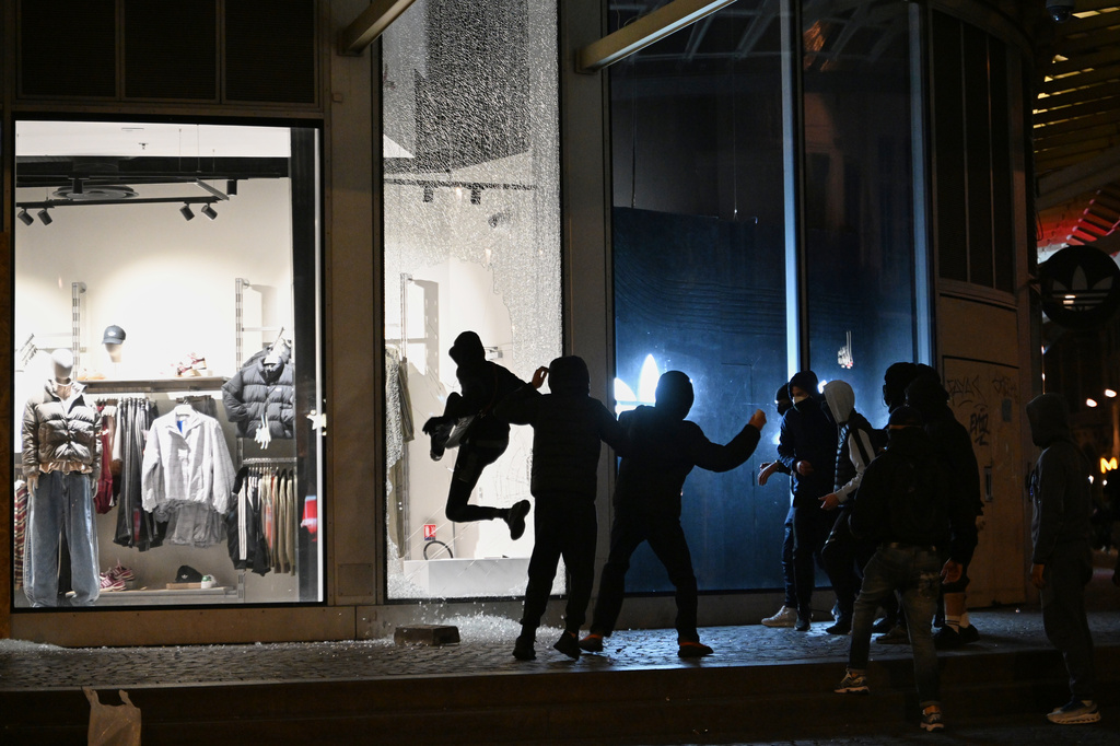 French government putting curfews in cities to curb rioting and looting