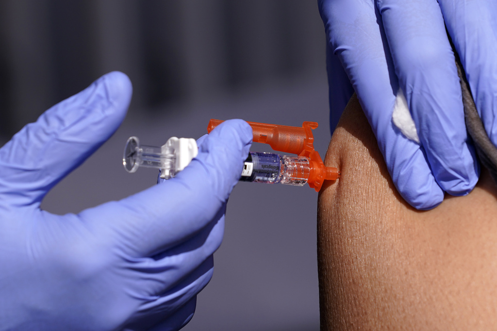 US pulls funding from global vaccines group, saying it has 'ignored the science'