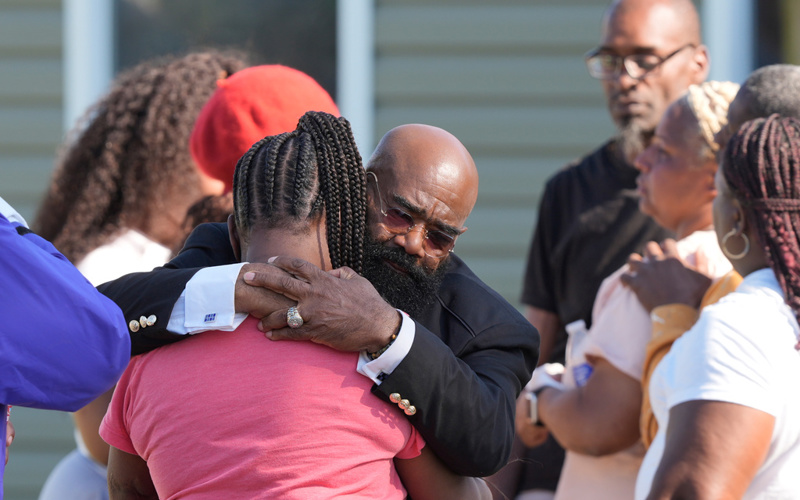 Louisiana city in mourning after father murders 7 of his children
