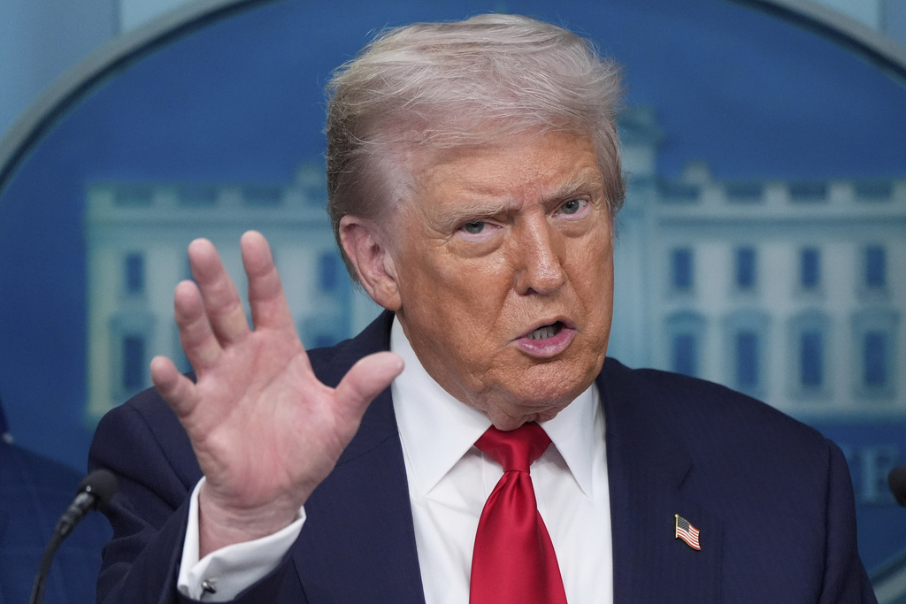 Trump places Washington D.C. police under federal control and activates the National Guard