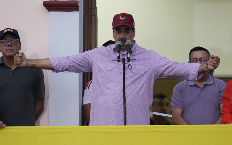Trump doubles reward to $50 million for arrest of Venezuela's president