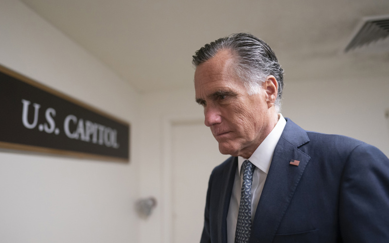 Conservatives not shedding tears over Romney's departure
