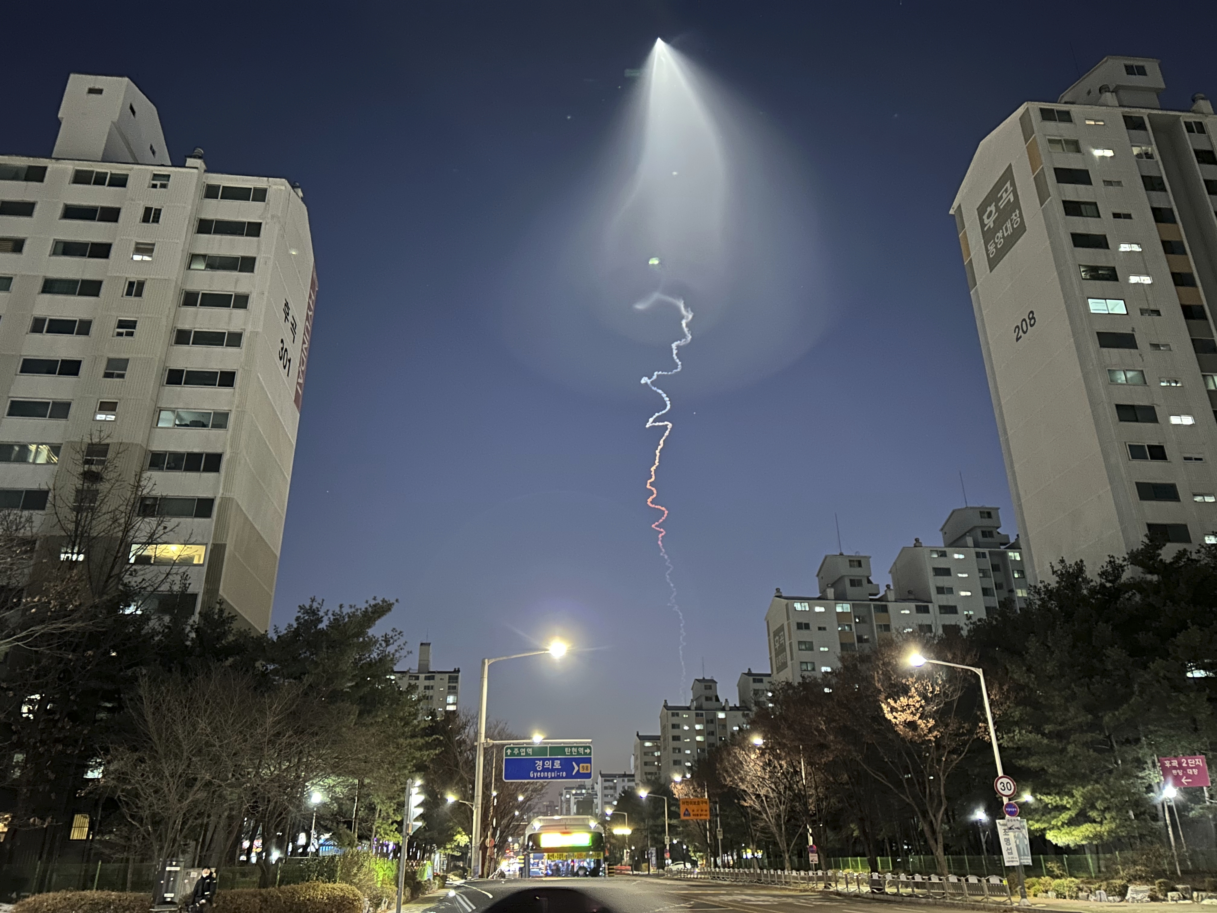 Claiming inside scoop, pastors describe warning about UFOs, aliens