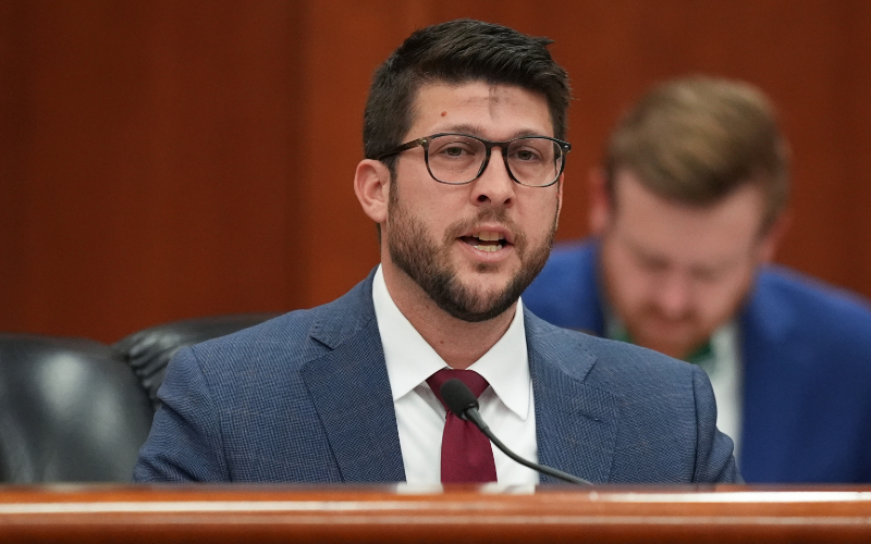 Ellis: Florida AG 'not playing around' with drag violation of state's child protection law