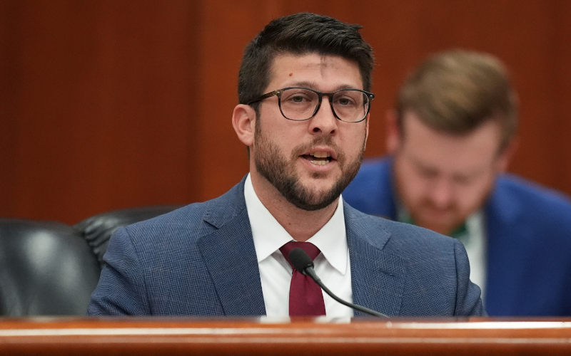 Ellis: Florida AG 'not playing around' with drag violation of state's child protection law
