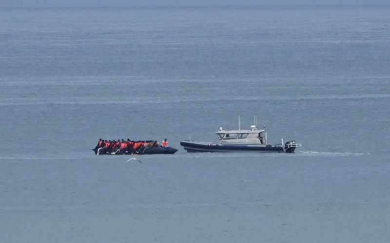 Duerr glad to see movement on long-ignored crisis of English Channel immigrant crossings