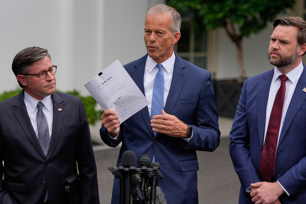 US government on brink of first shutdown in almost 7 years