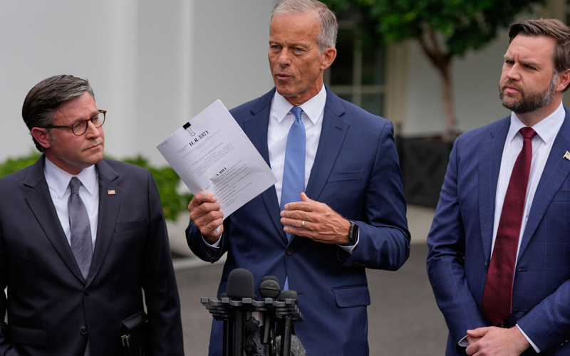 US government on brink of first shutdown in almost 7 years