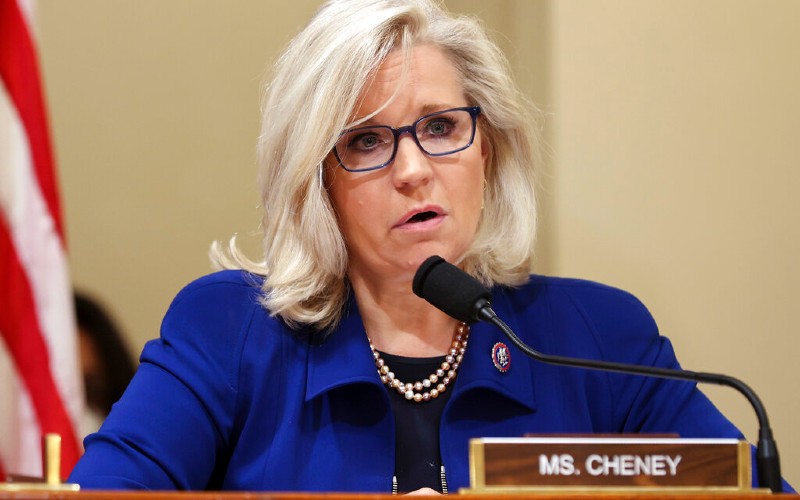 Liz Cheney says her dad, former Republican VP Dick Cheney, will vote for Harris