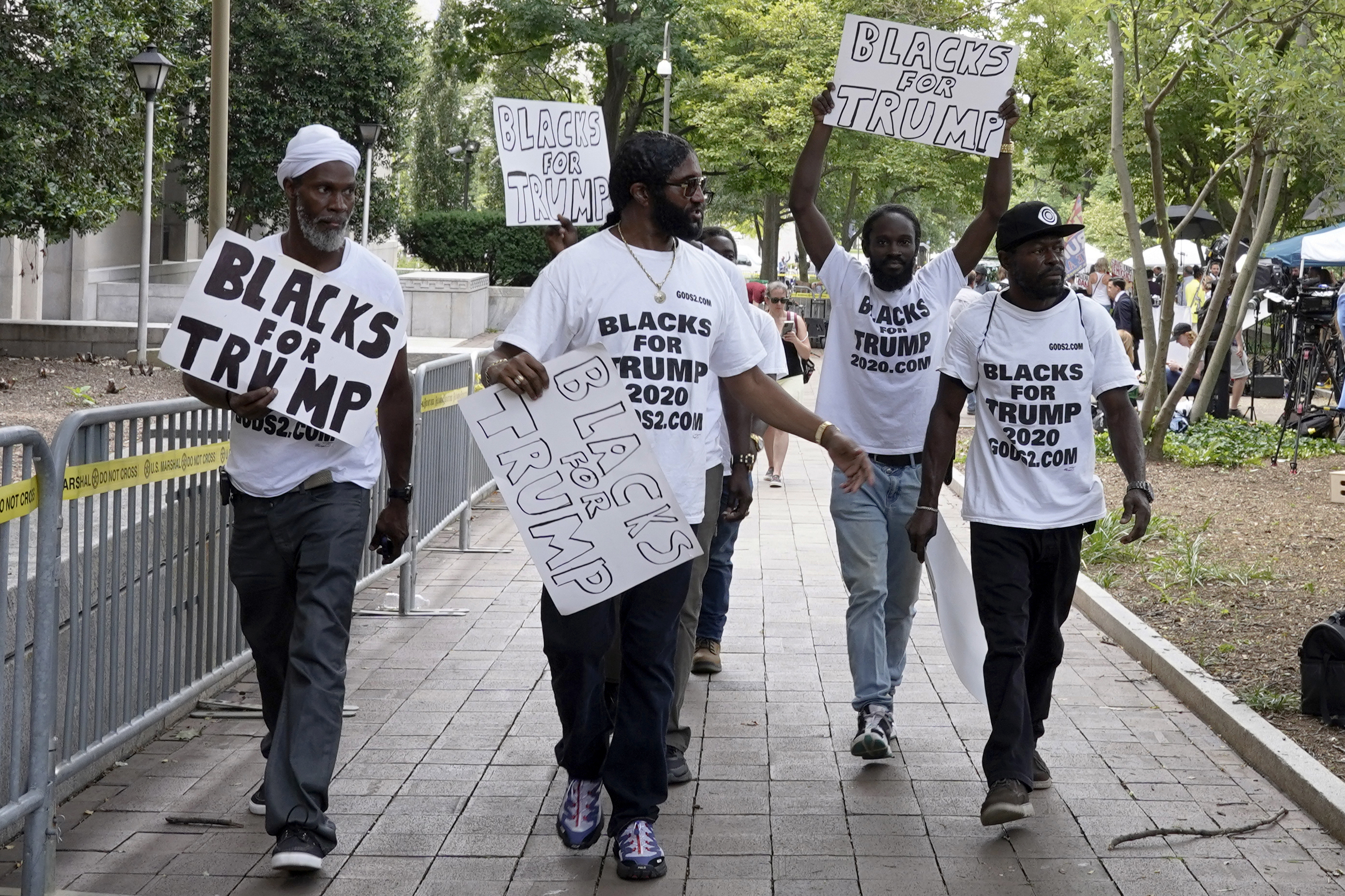 Young black and Latino men say they chose Trump because of the economy and jobs. Here's how and why