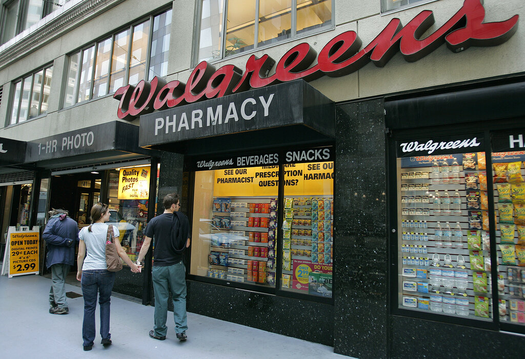 Pharmacy chains hear plea to ignore abortion-defending Biden admin