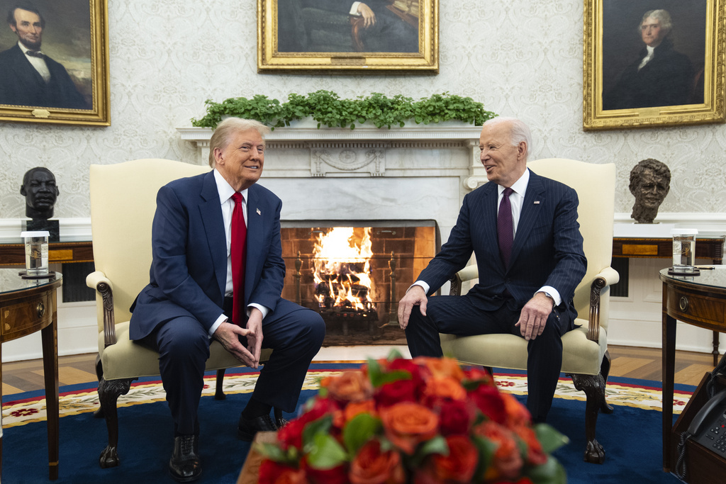 Trump signs agreement with Biden White House to begin formal transition handoff