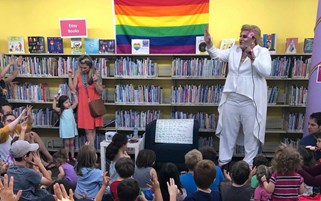 Drag queen at Haverford library